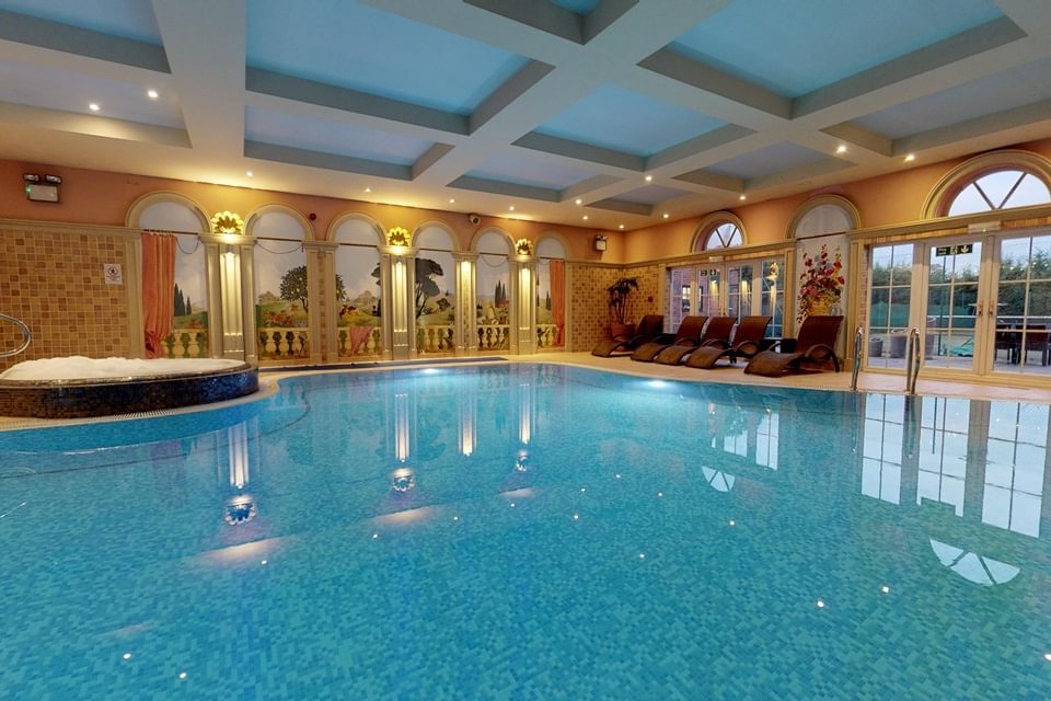 Grosvenor Pulford Hotel Spa pool