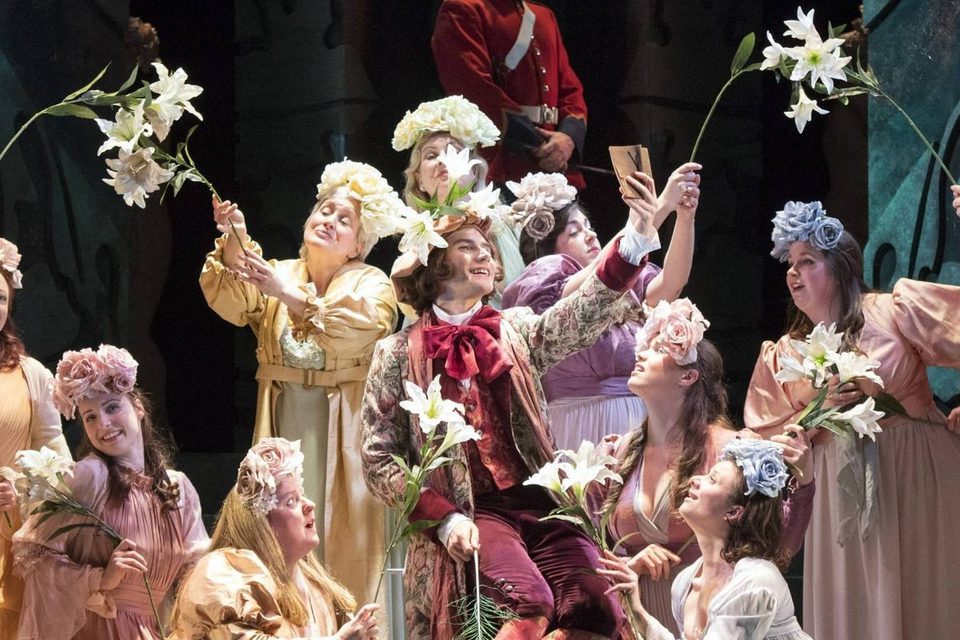 Imgi 195 The Gondoliers Patience CREDIT Richard Hubert Smith scaled aspect ratio 1500 600 scaled